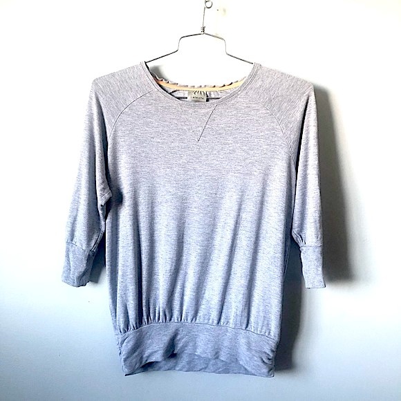 Athleta Gray Peaceful Pullover Round Neck Stretch Jersey Knit Top Size Small - Picture 5 of 12